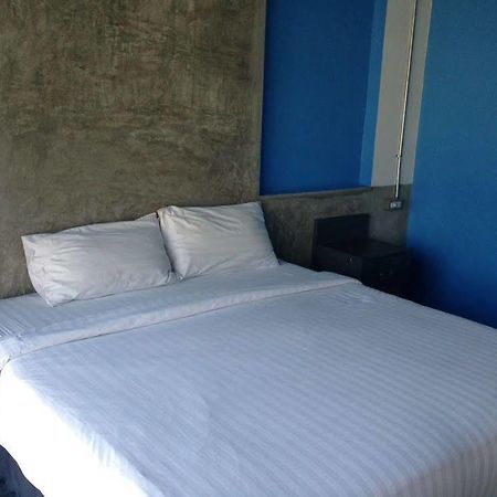 Pornsiri Hotel Sisaket ภายนอก รูปภาพ