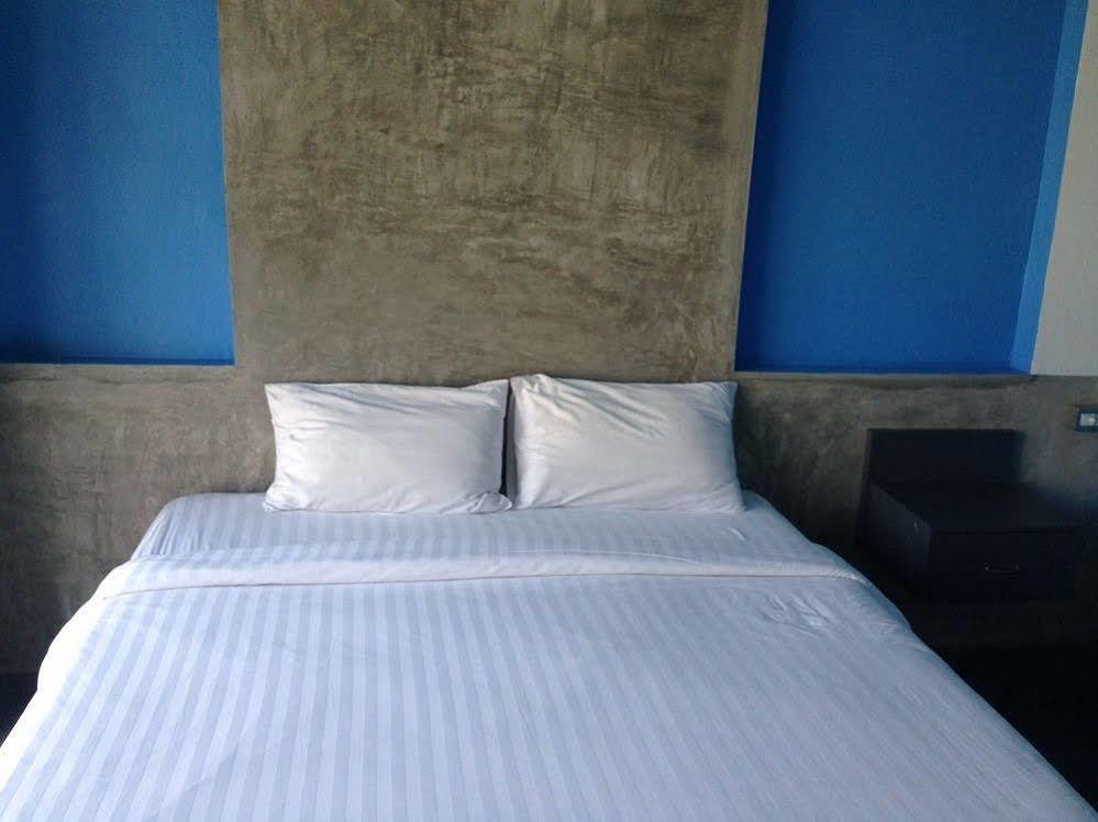 Pornsiri Hotel Sisaket ภายนอก รูปภาพ